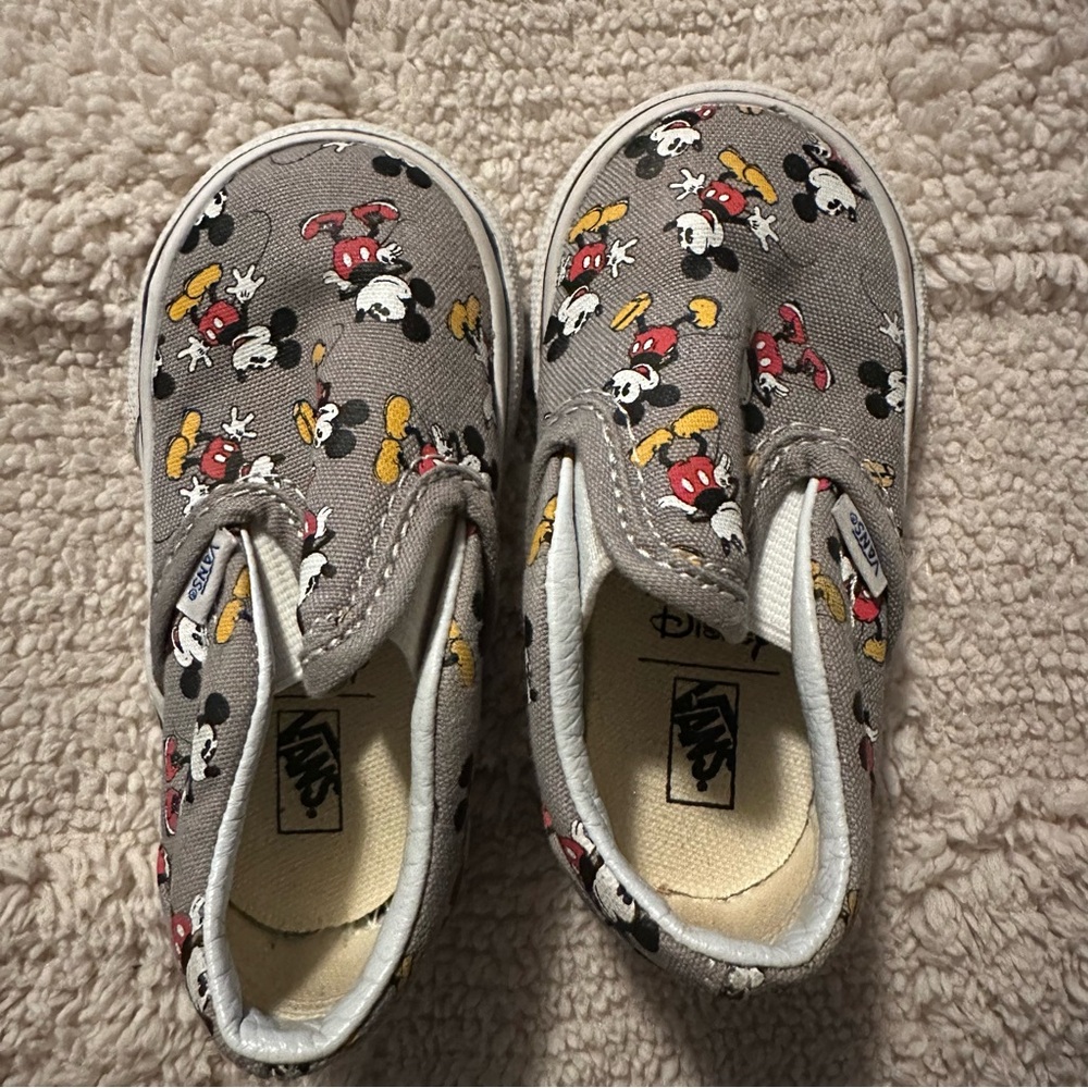 Vans Kids Sneakers - Gray with Disney Characters